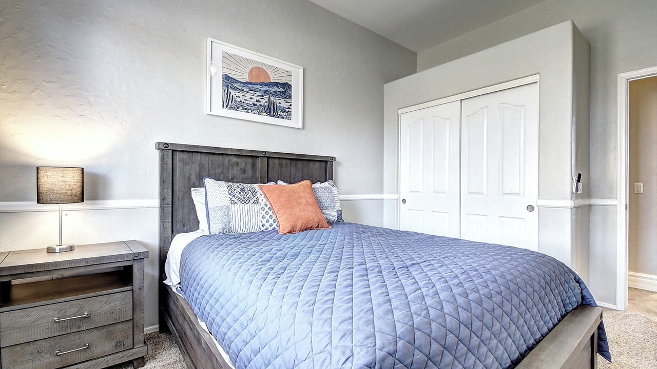 Photo of Bedroom in Greenfield Lakes