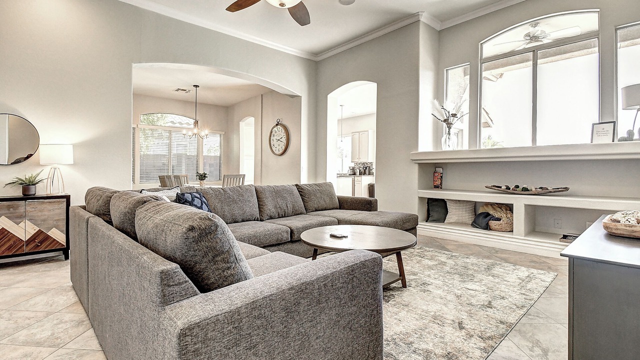 Photo of Livingroom in Greenfield Lakes