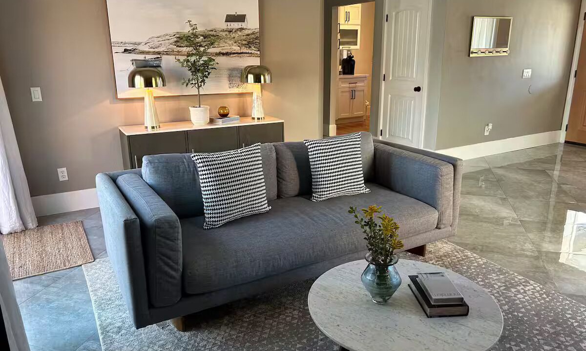 Photo of Livingroom in Wildomar