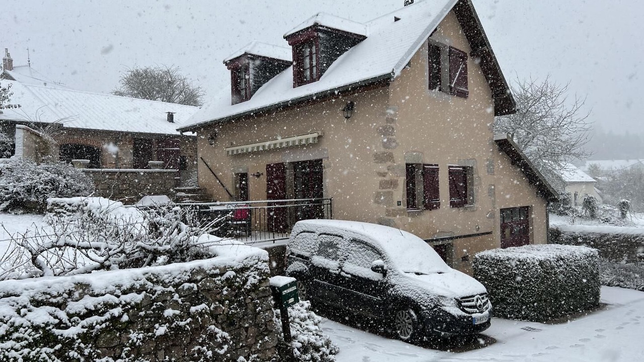 Photo of Outdoor in Saint-Leger-sous-Beuvray