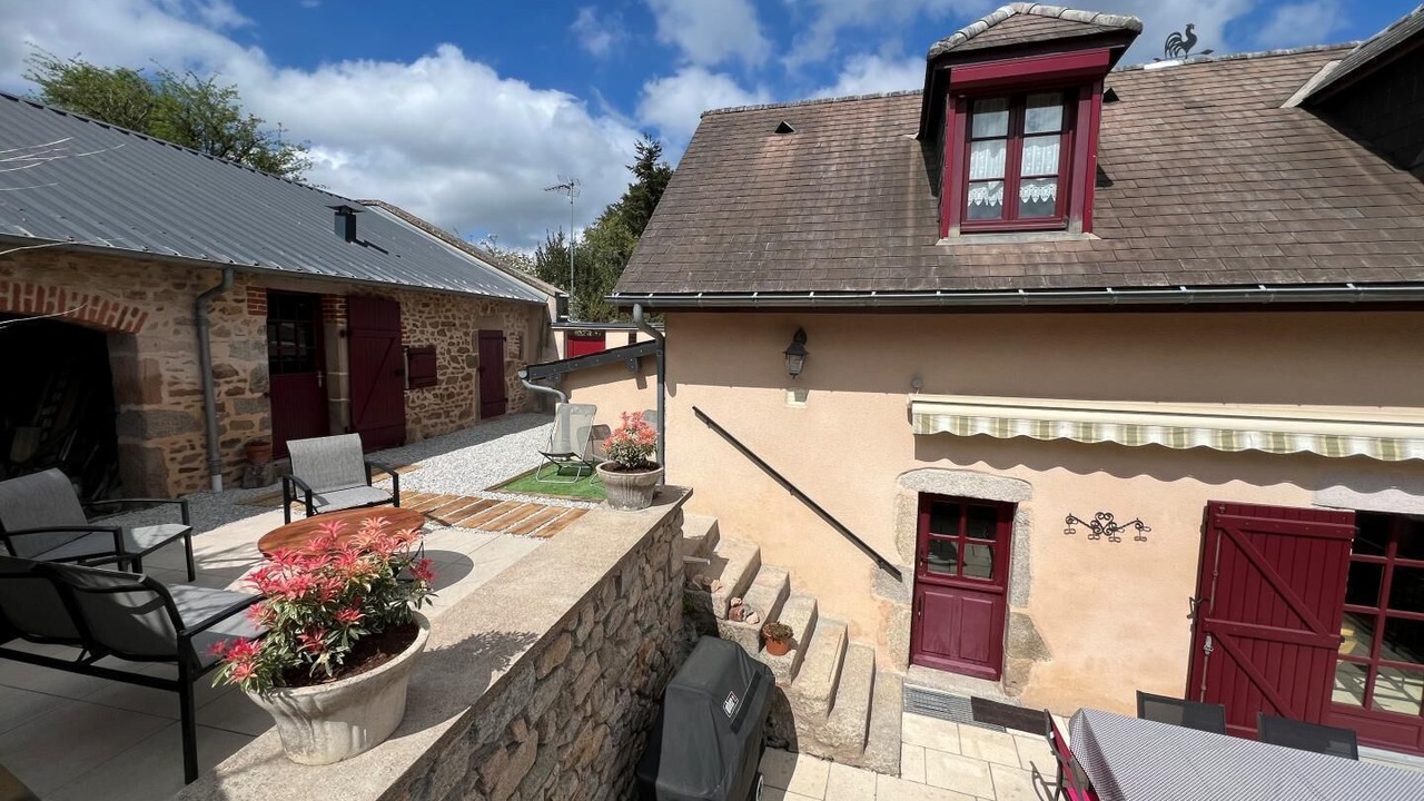 Photo of Outdoor in Saint-Leger-sous-Beuvray