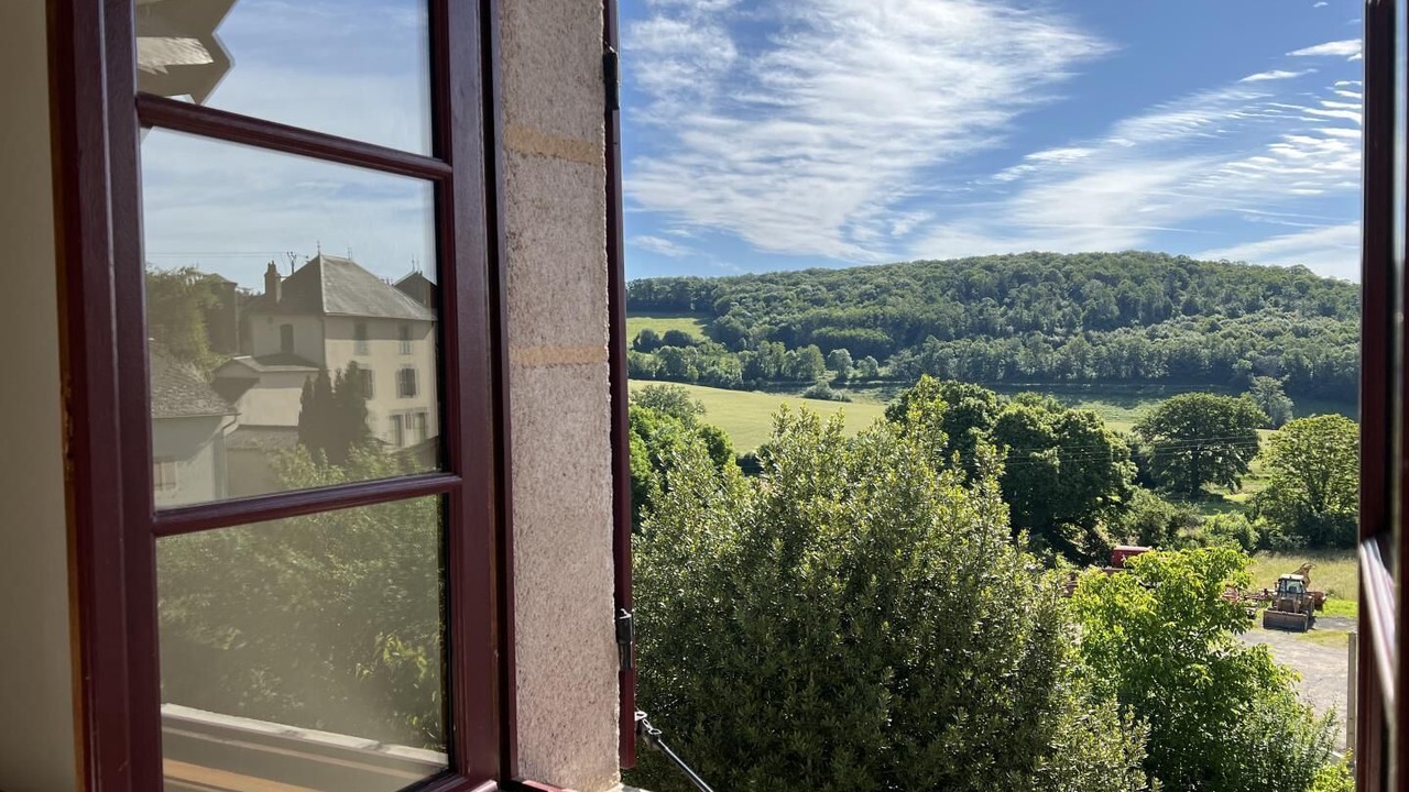 Photo of Others in Saint-Leger-sous-Beuvray