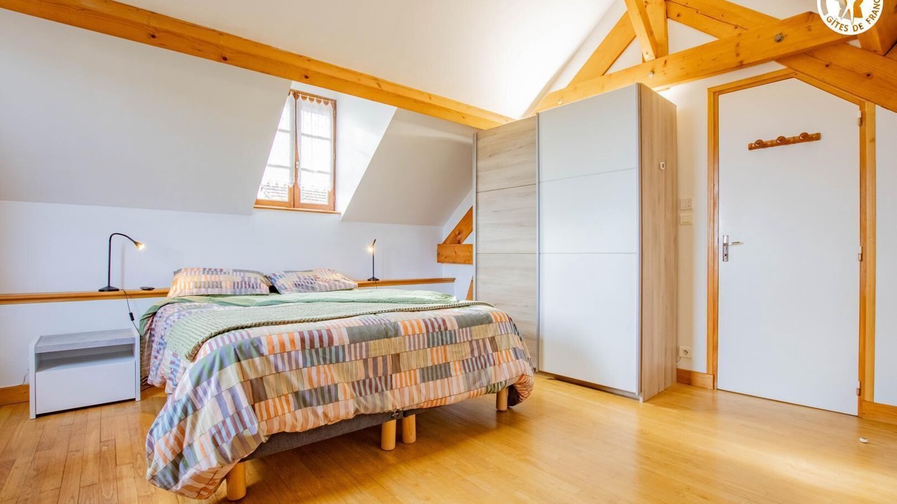 Photo of Bedroom in Saint-Leger-sous-Beuvray