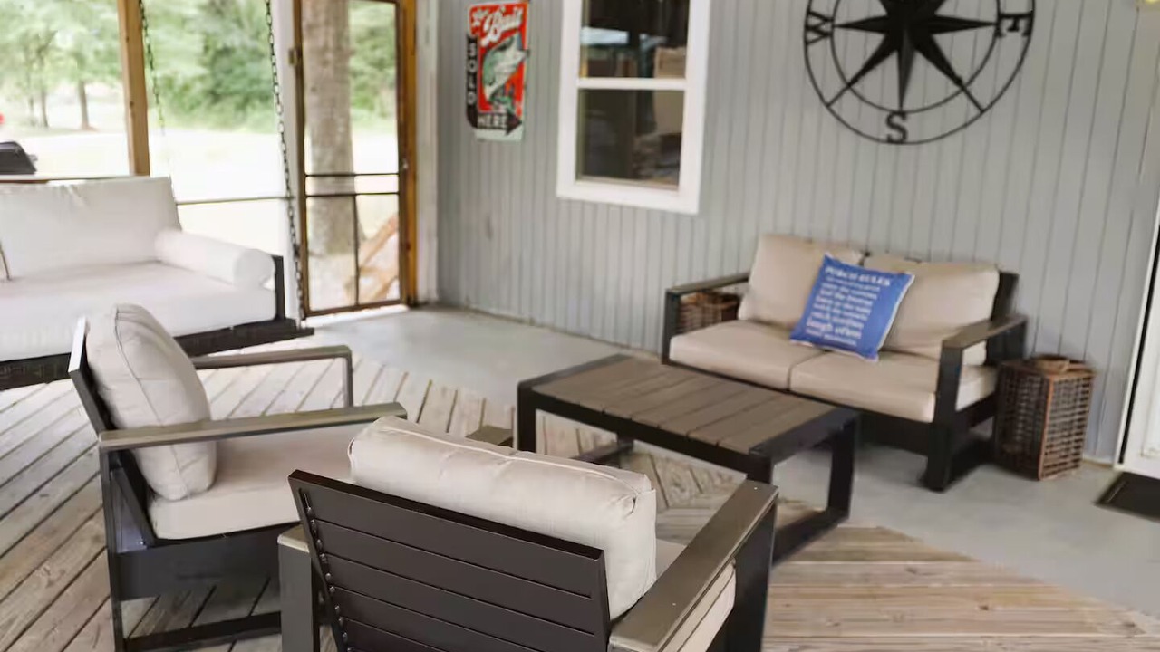 Photo of Others in Abbeville