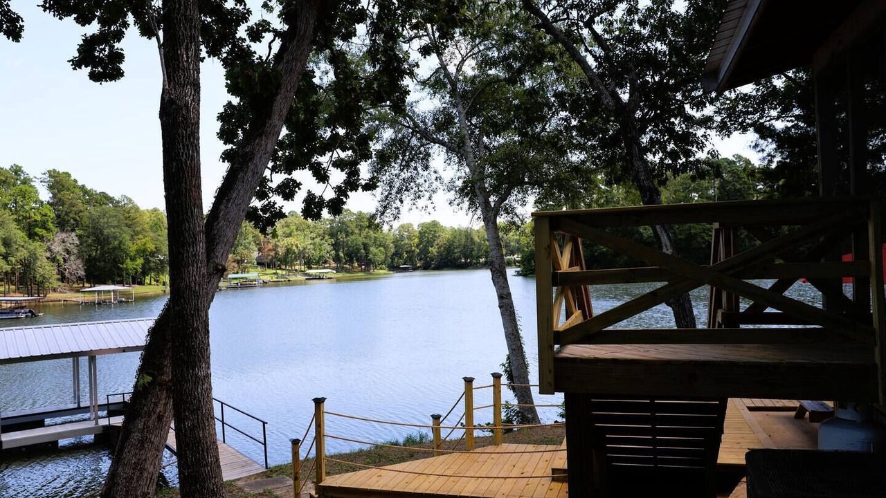 Photo of Others in Abbeville