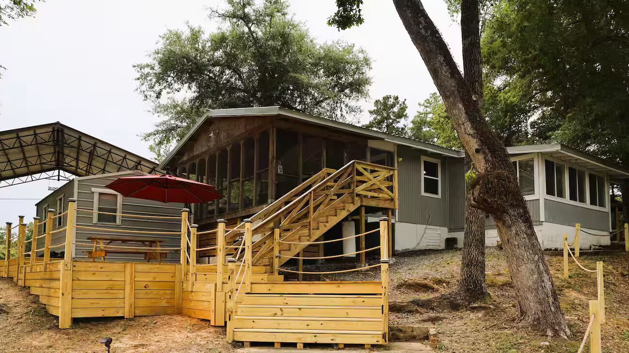 Photo of Outdoor in Abbeville