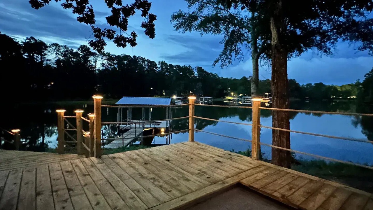 Photo of Outdoor in Abbeville