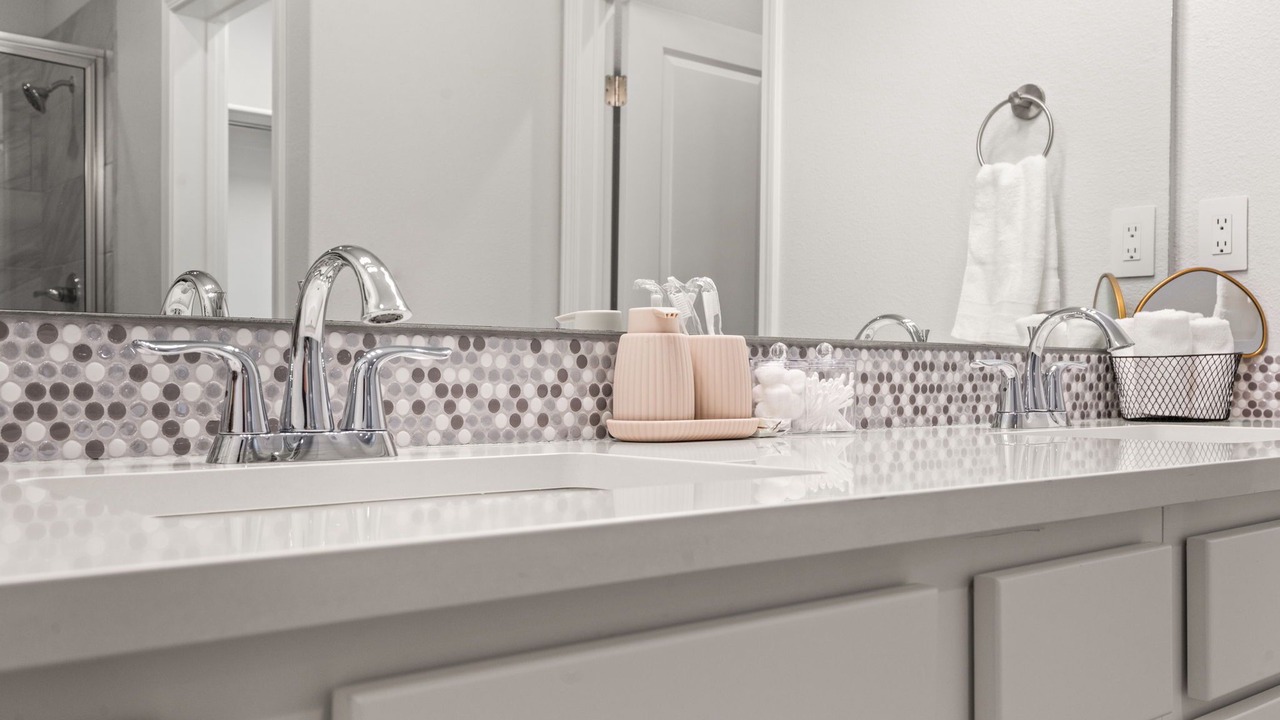 Photo of Bathroom in Mesa Del Sol Innovation Park