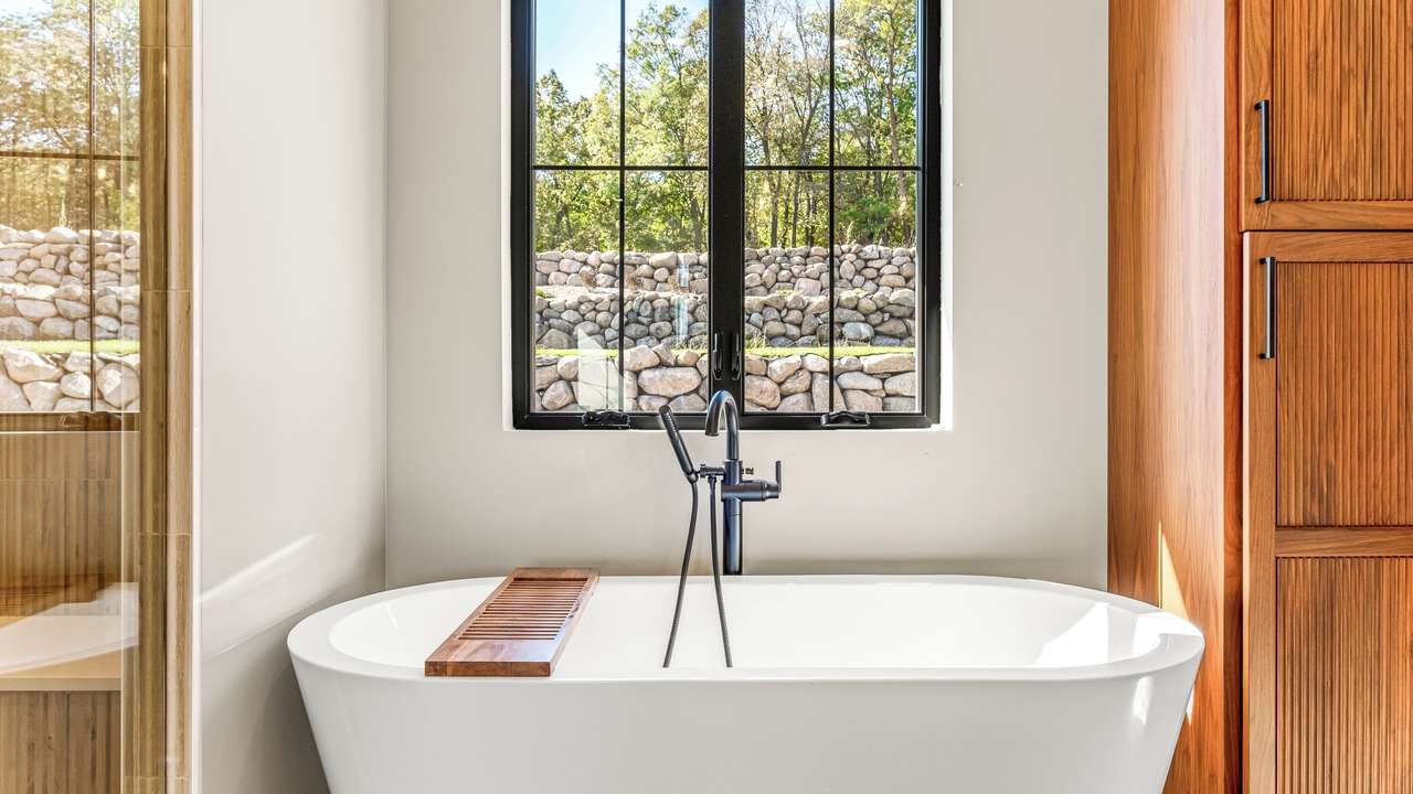 Photo of Bathroom in Alexandria