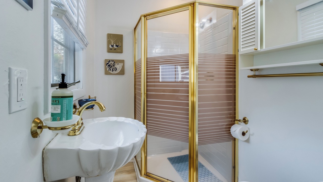 Photo of Bathroom in Rehoboth Beach