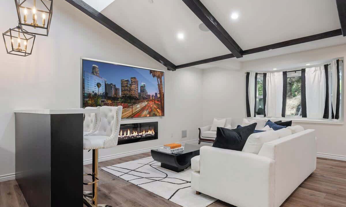 Photo of Livingroom in Magnolia Park