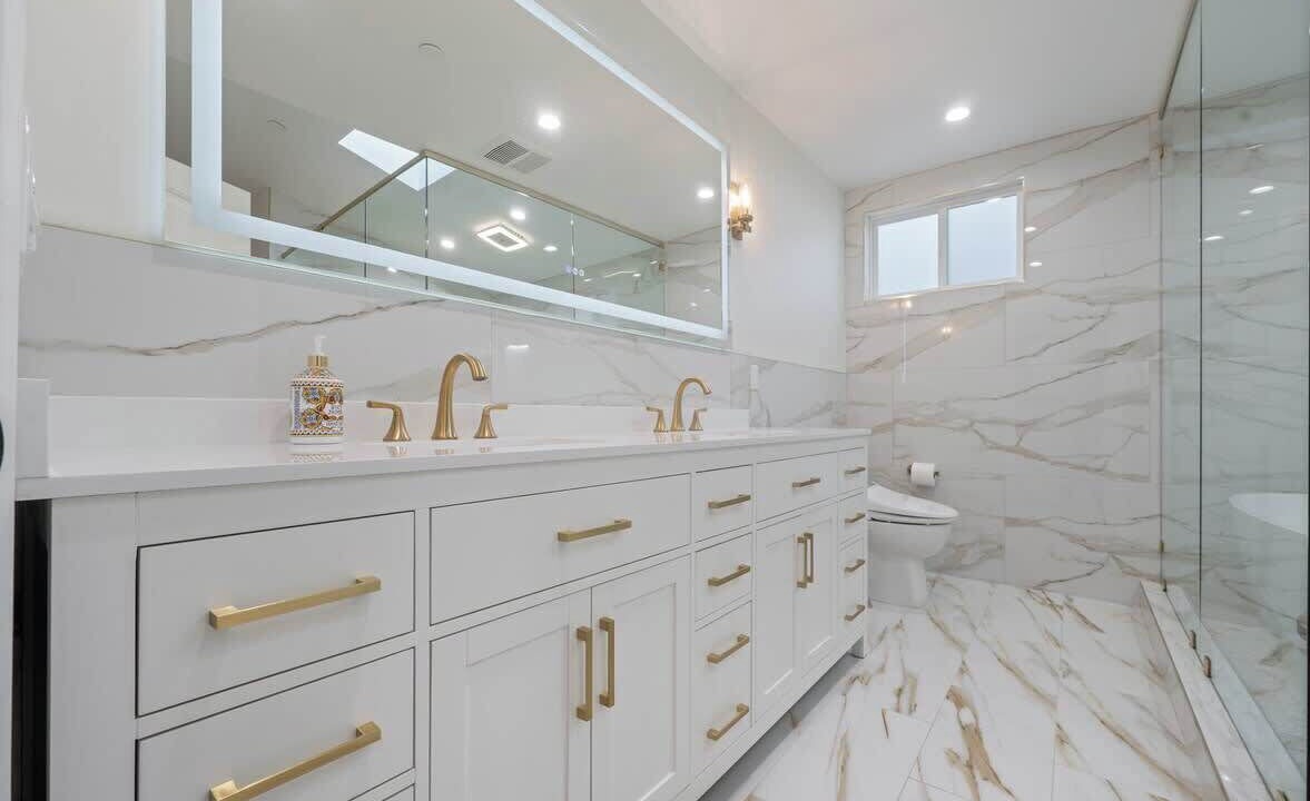 Photo of Bathroom in Magnolia Park