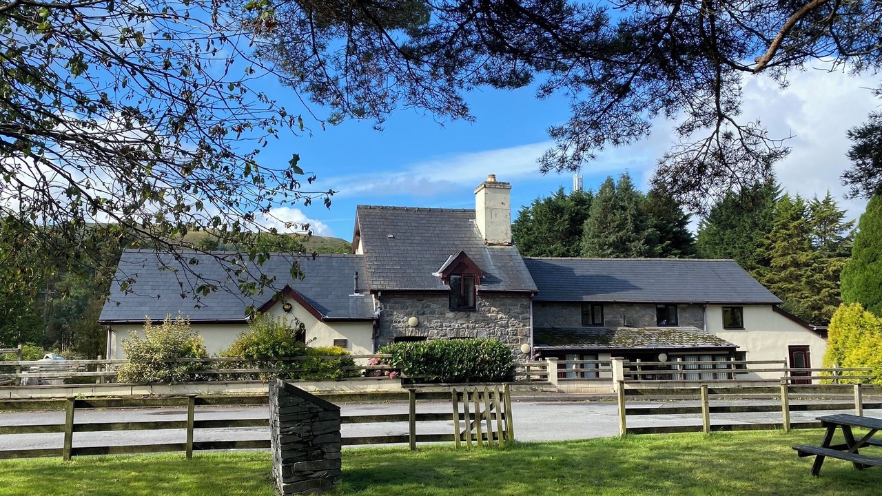 Photo of Others in Llanwrthwl