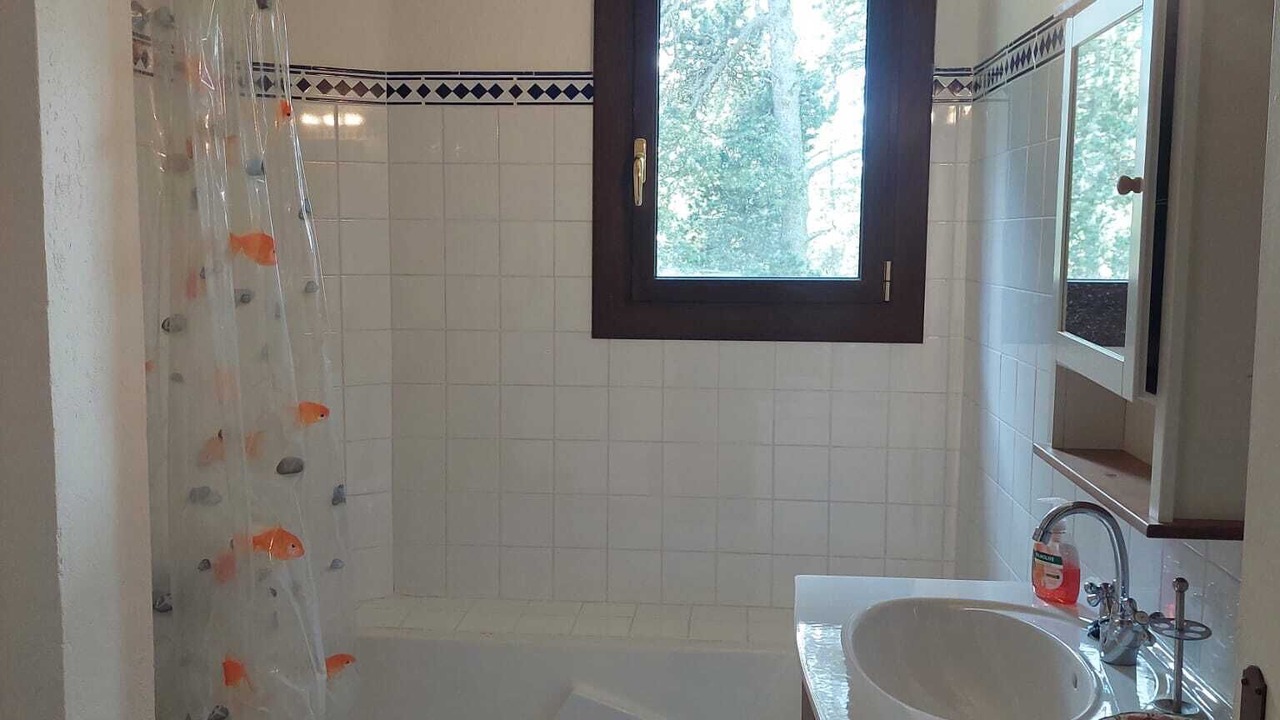 Photo of Bathroom in Superbolquere