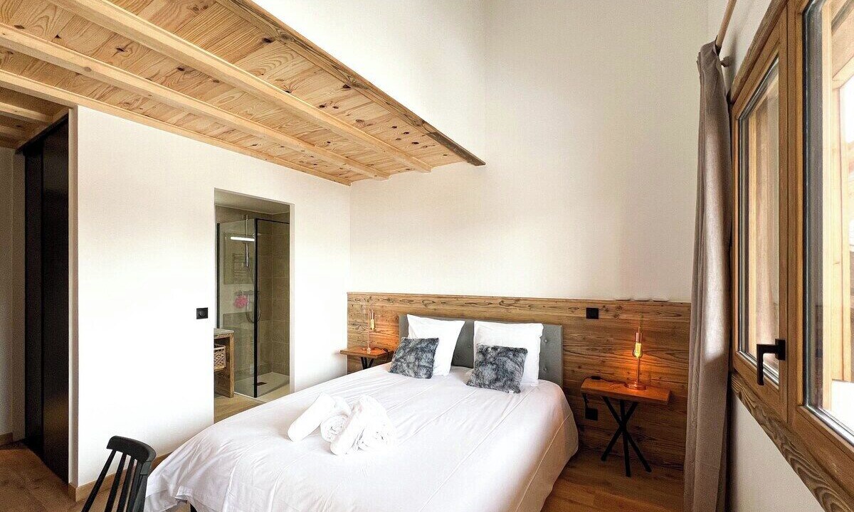 Photo of Bedroom in Le Praz de Lys