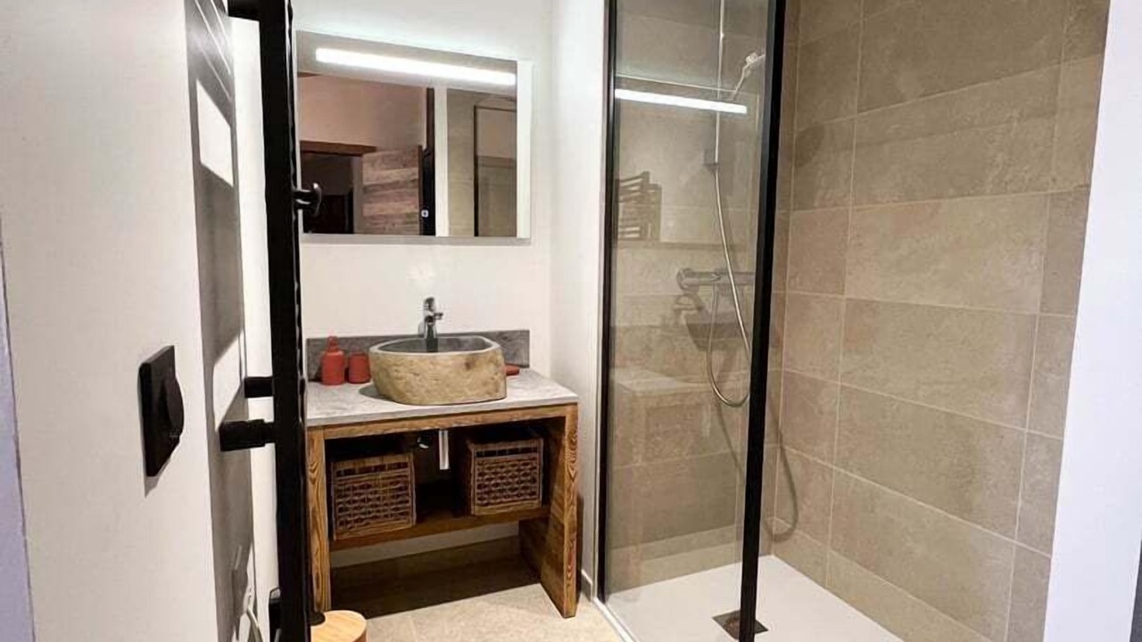 Photo of Bathroom in Le Praz de Lys