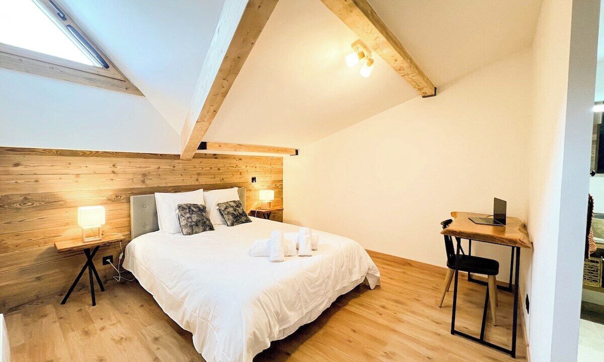 Photo of Bedroom in Le Praz de Lys