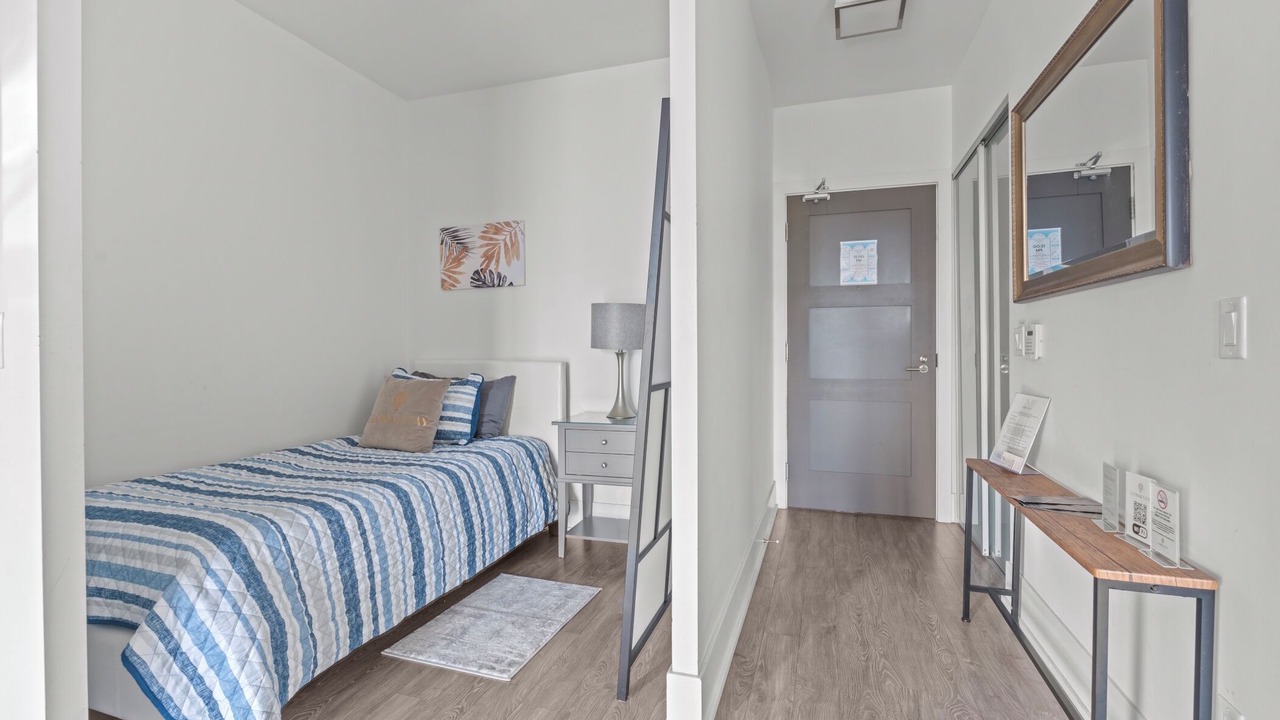 Photo of Bedroom in Toronto Entertainment District
