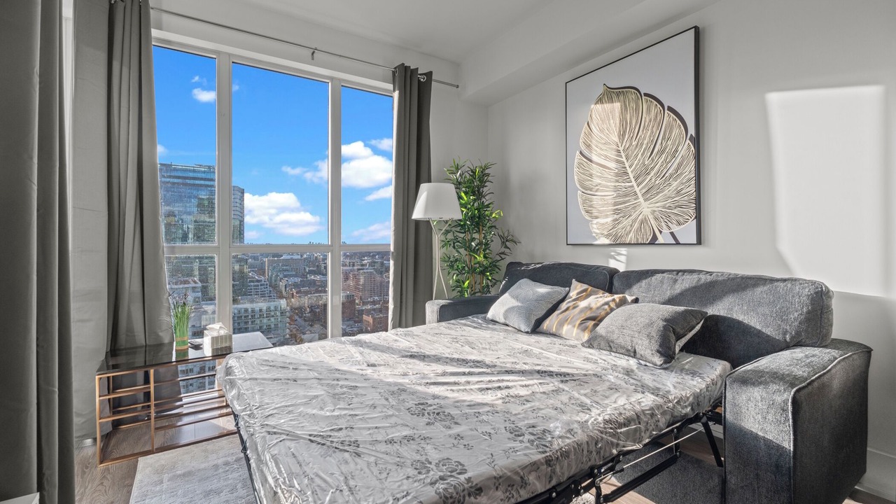 Photo of Bedroom in Toronto Entertainment District