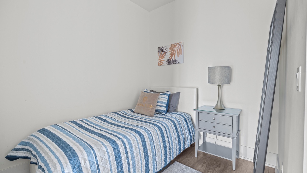 Photo of Bedroom in Toronto Entertainment District