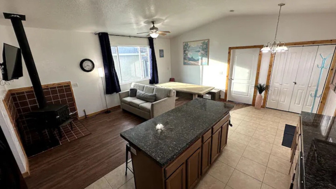 Photo of Livingroom in Garden City