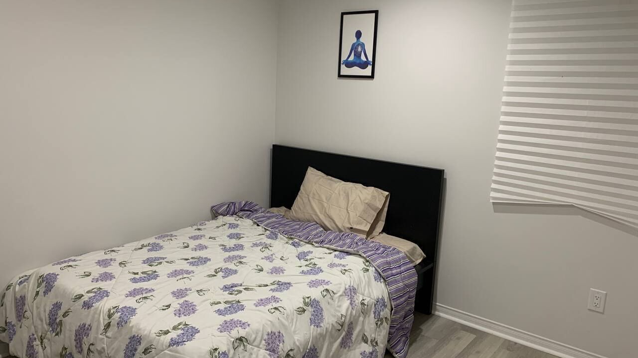 Photo of Bedroom in Richmond Hill