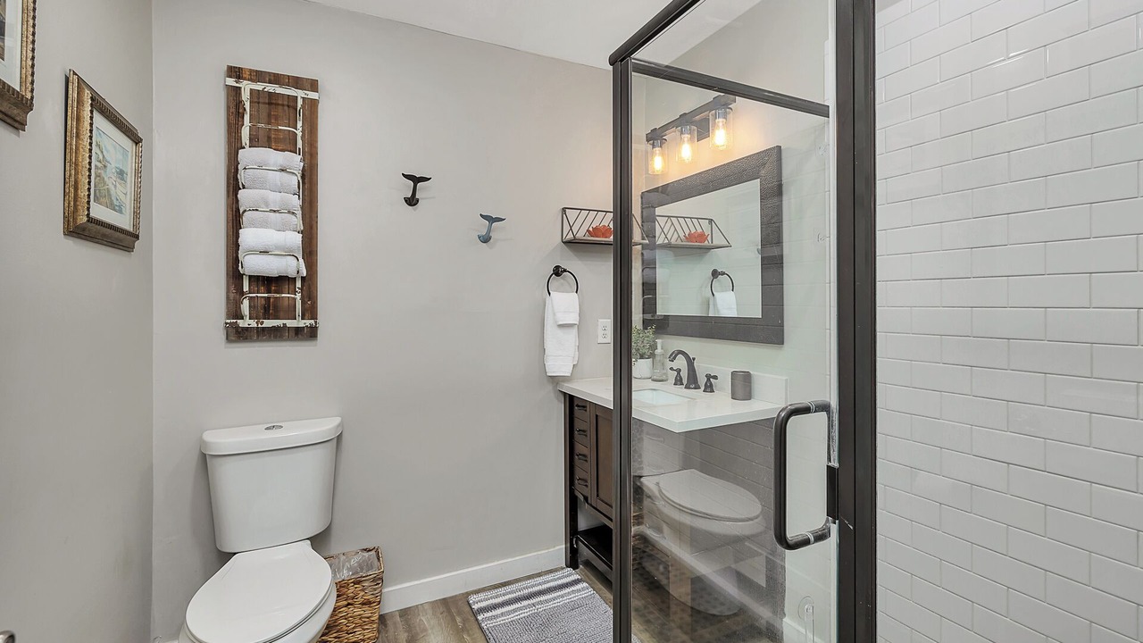 Photo of Bathroom in Saint Simons Heights