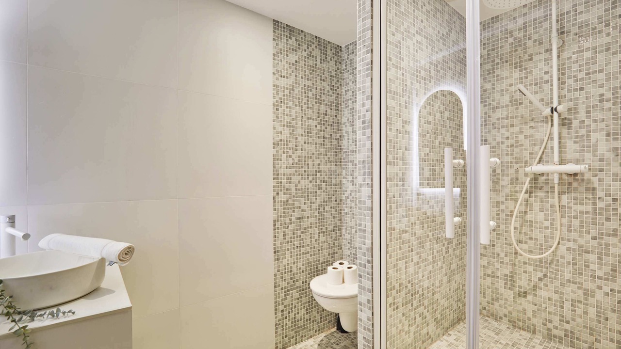 Photo of Bathroom in Grenelle