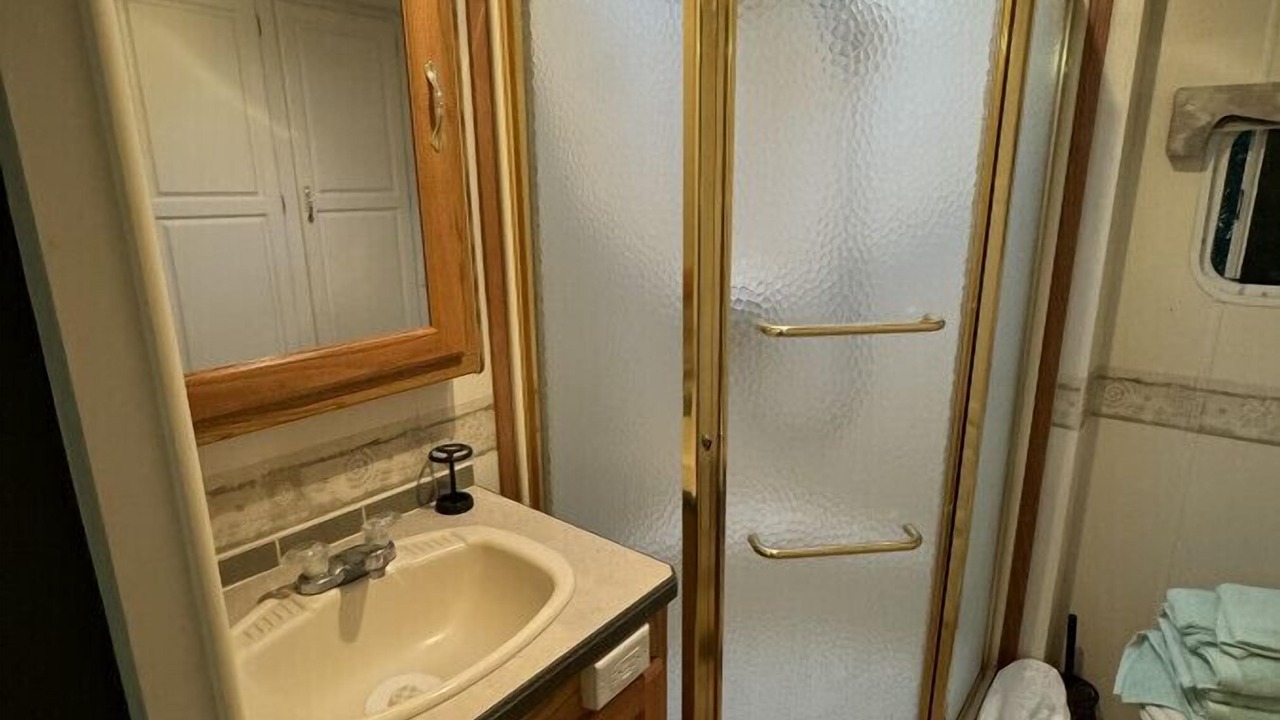 Photo of Bathroom in South Central