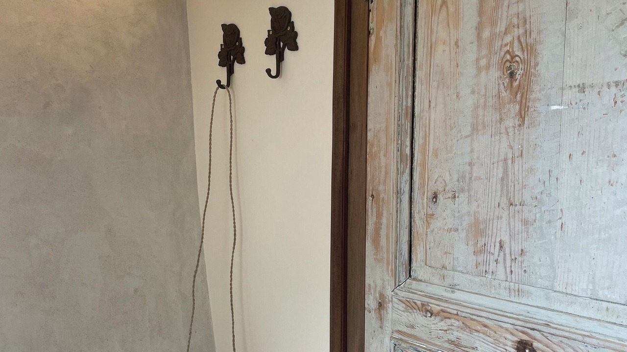 Photo of Others in Comblot