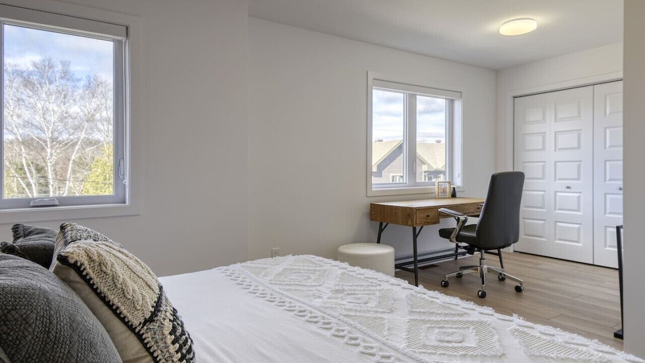 Photo of Bedroom in Saint-Faustin-Lac-Carre