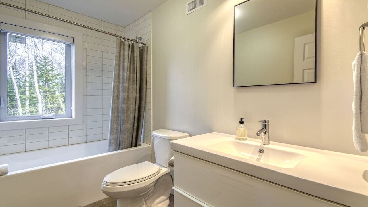 Photo of Bathroom in Saint-Faustin-Lac-Carre