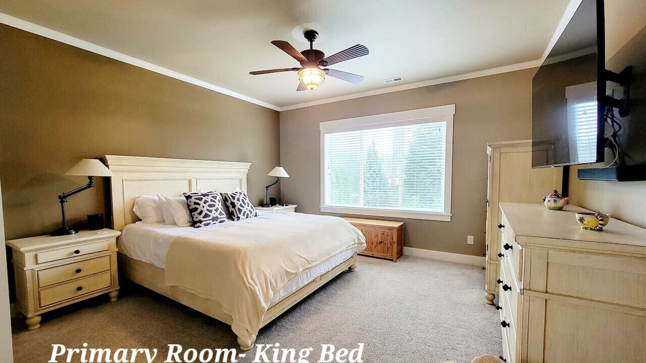 Photo of Bedroom in Port Orchard