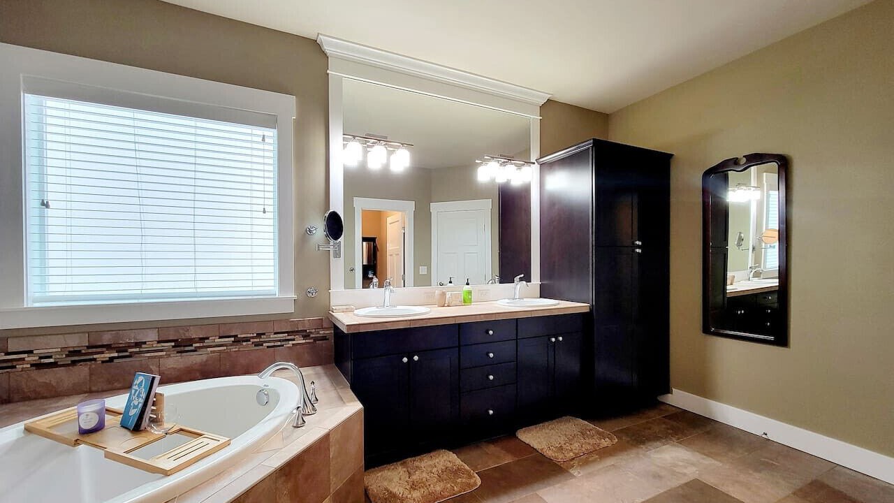 Photo of Bathroom in Port Orchard