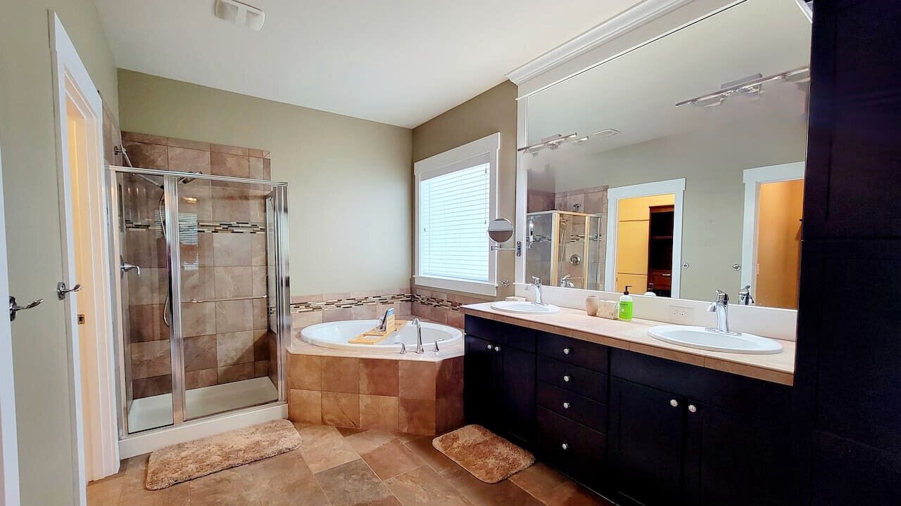 Photo of Bathroom in Port Orchard