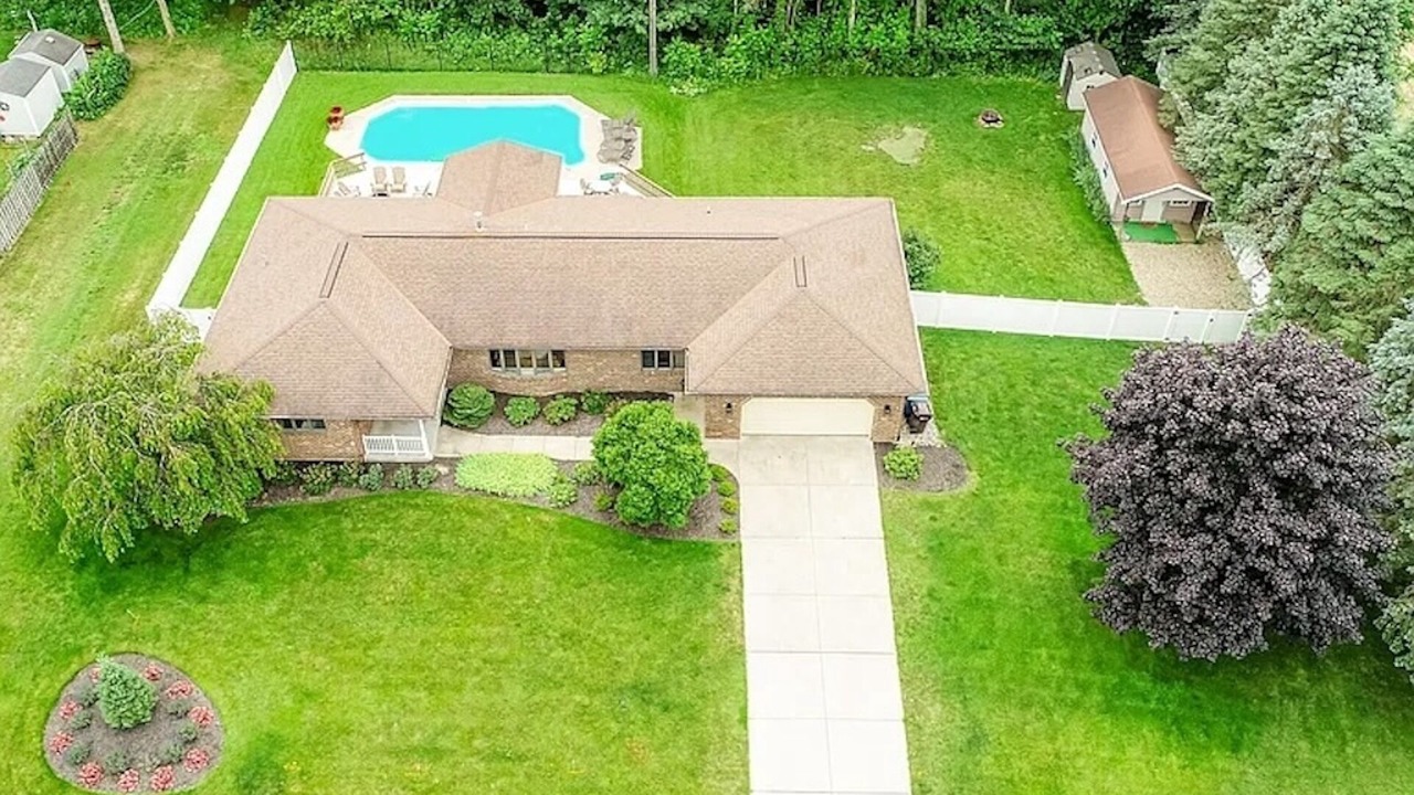 Photo of Outdoor in Bridgman