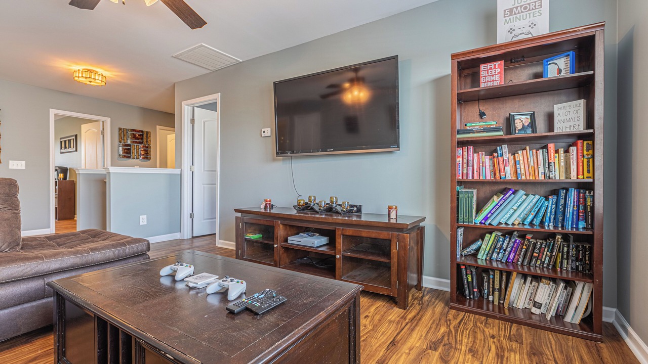 Photo of Livingroom in Little River