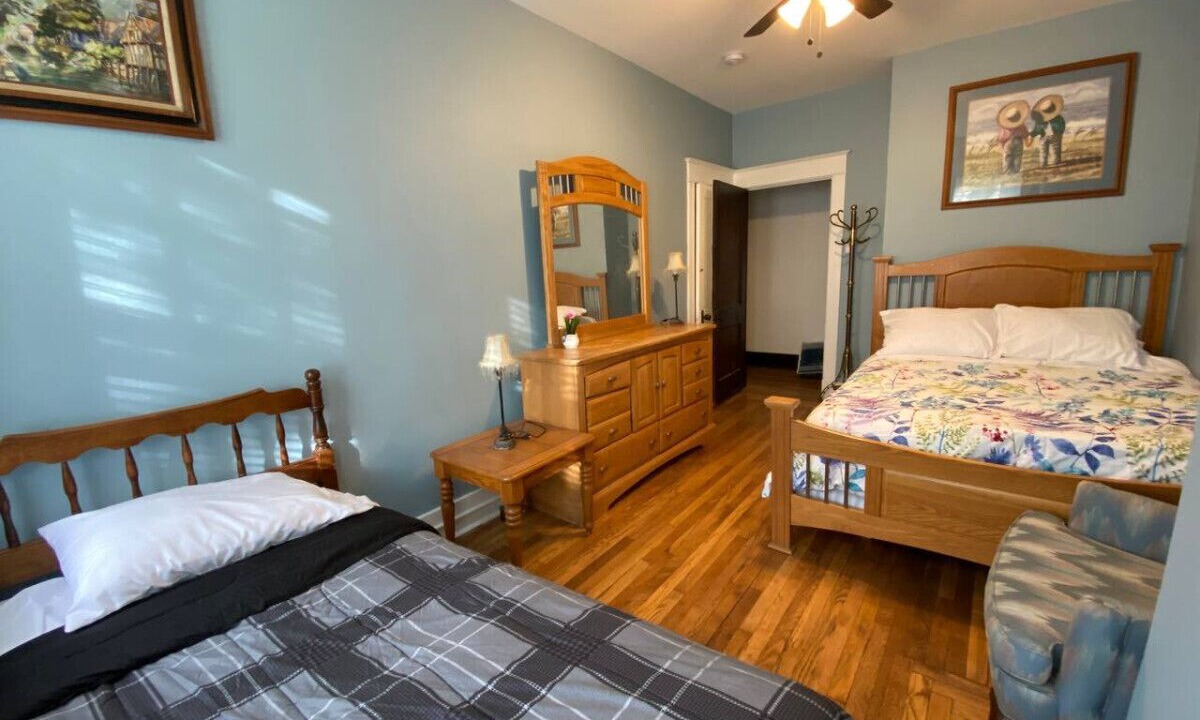 Photo of Bedroom in Point Breeze North