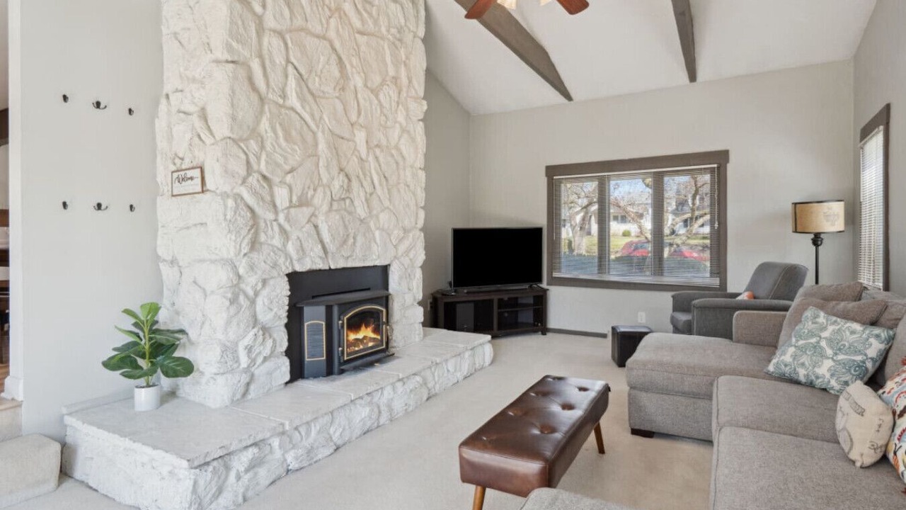 Photo of Livingroom in Des Moines