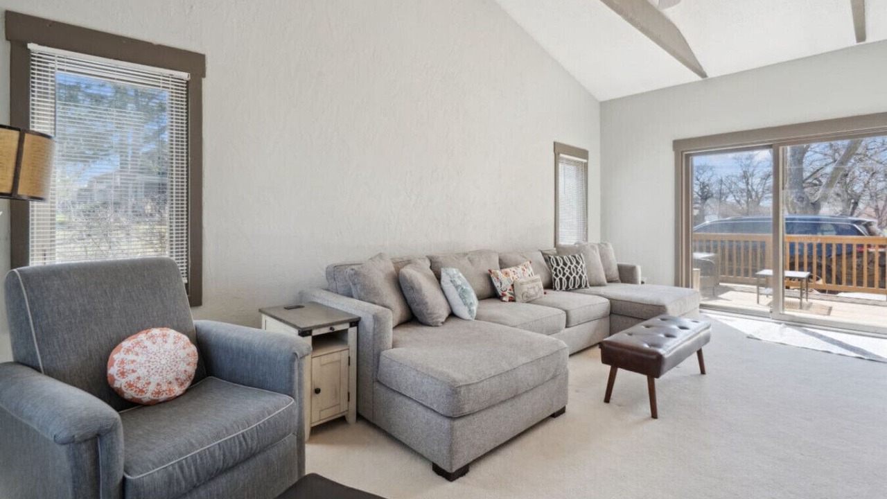 Photo of Livingroom in Des Moines