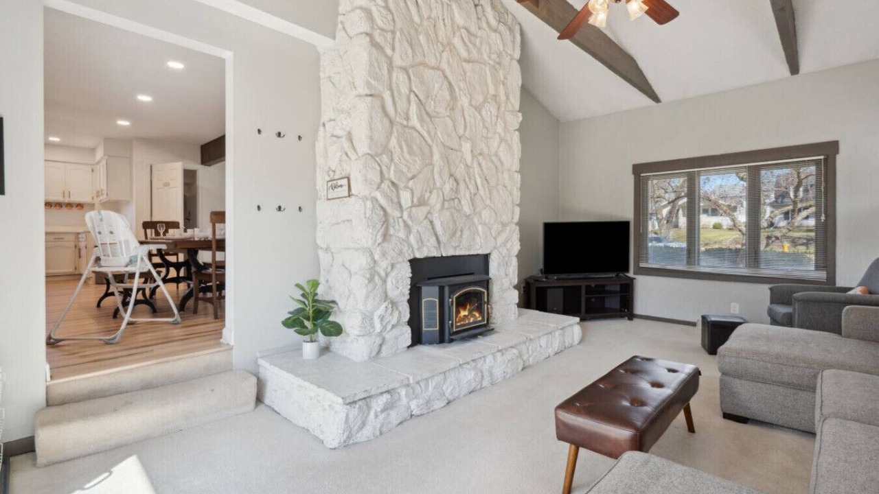 Photo of Livingroom in Des Moines