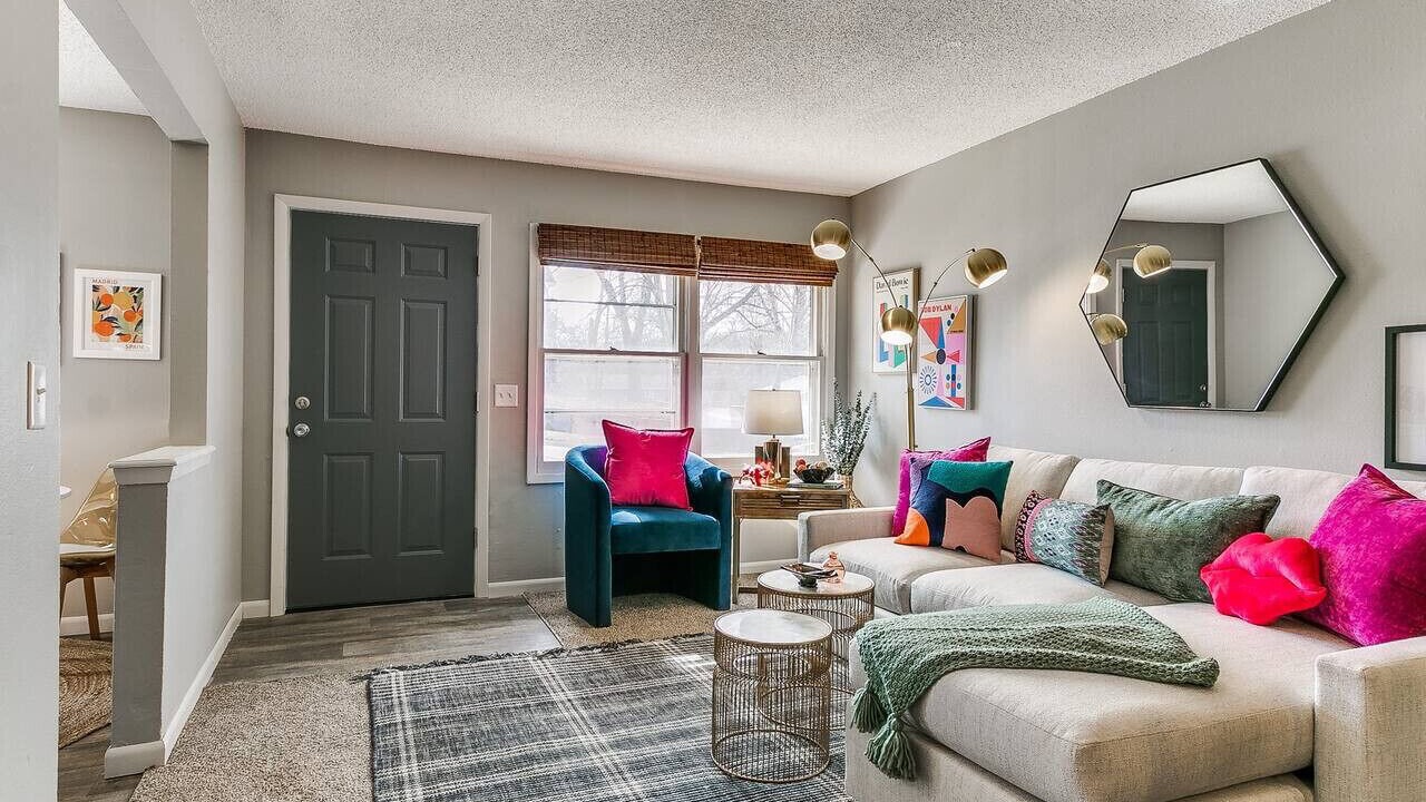 Photo of Livingroom in Des Moines