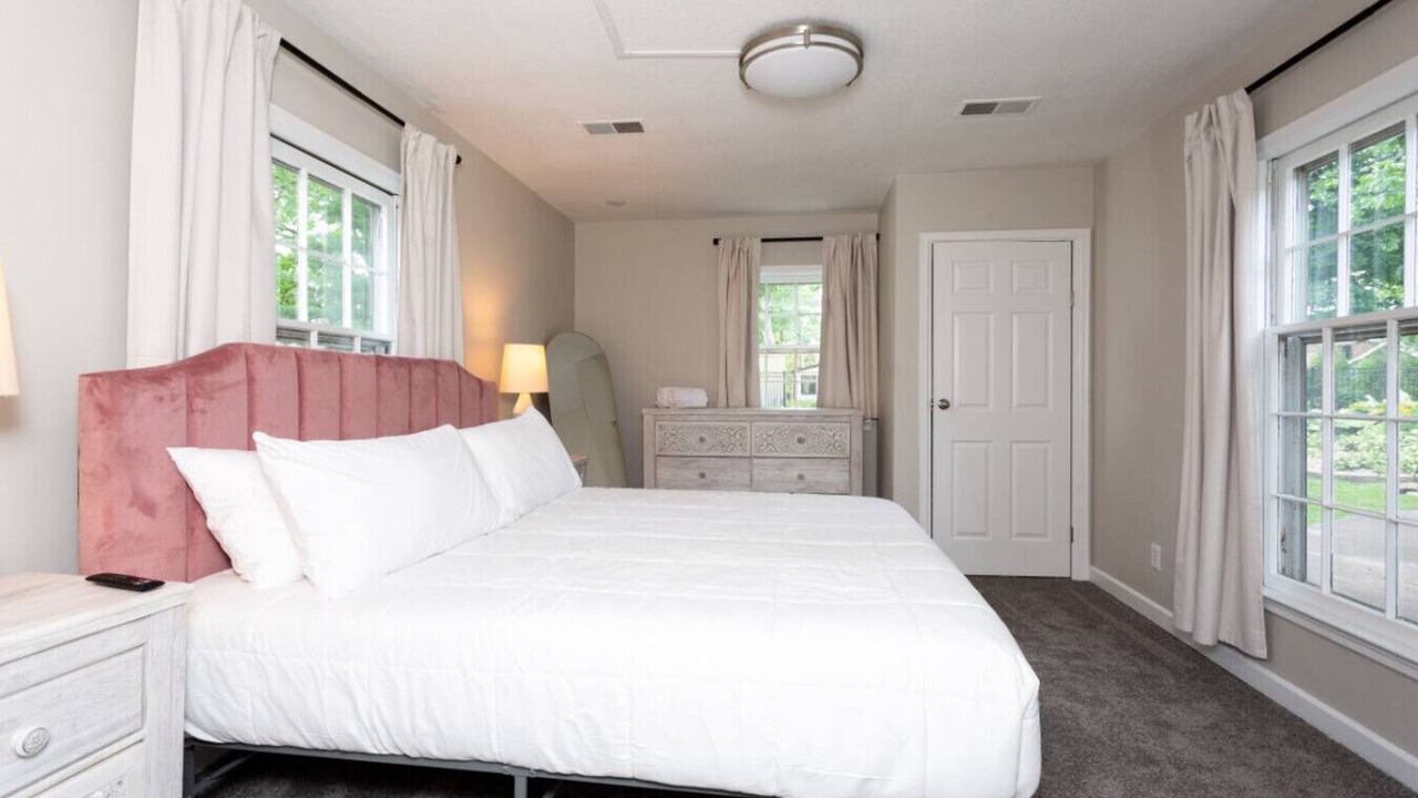 Photo of Bedroom in West Des Moines