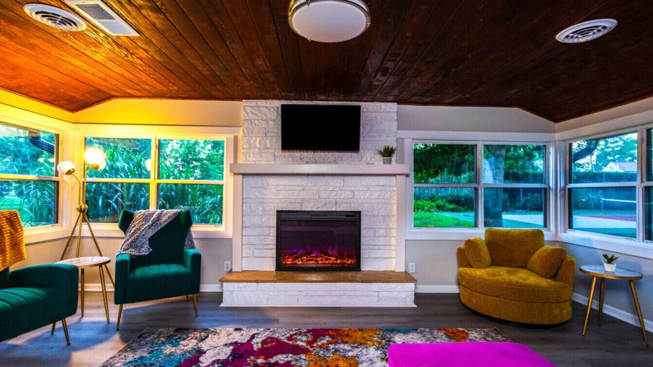 Photo of Others in West Des Moines