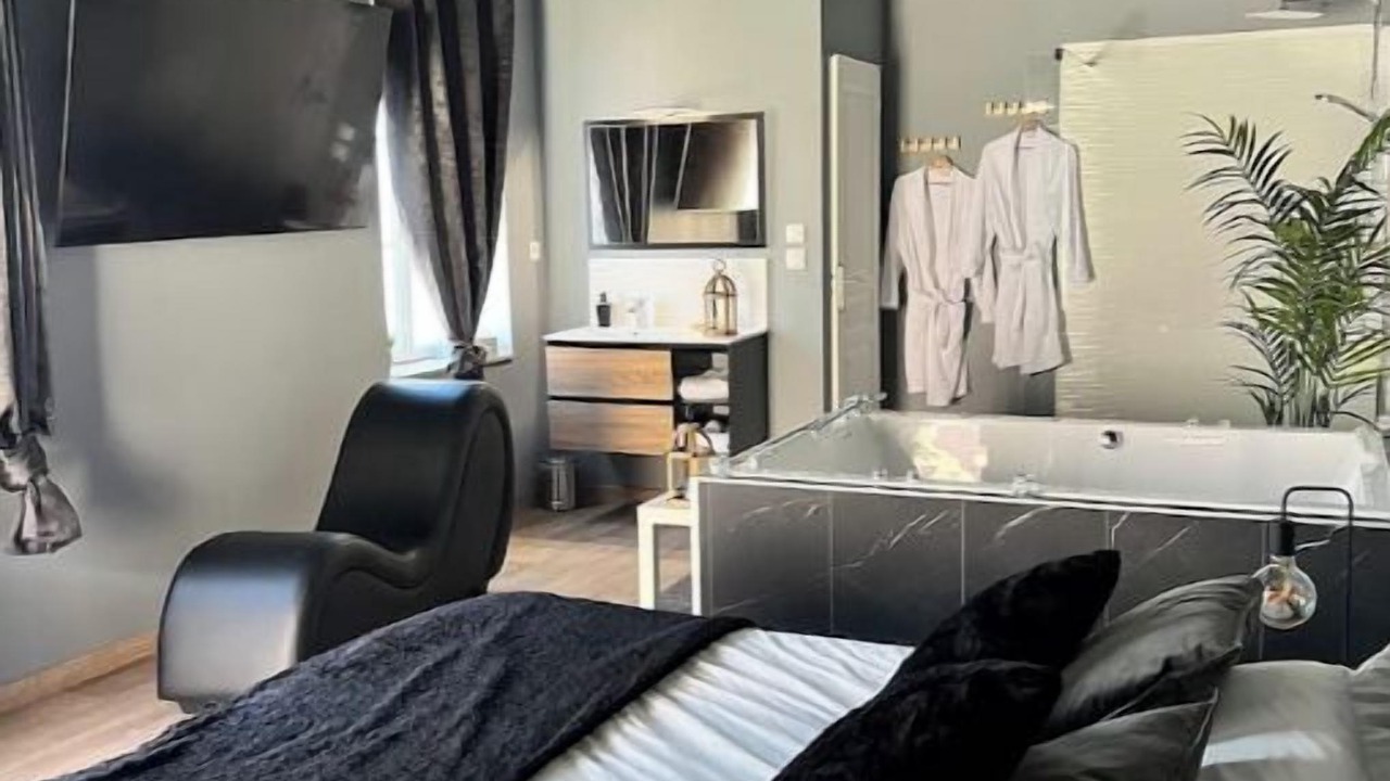 Photo of Bedroom in Villefranche-sur-Cher