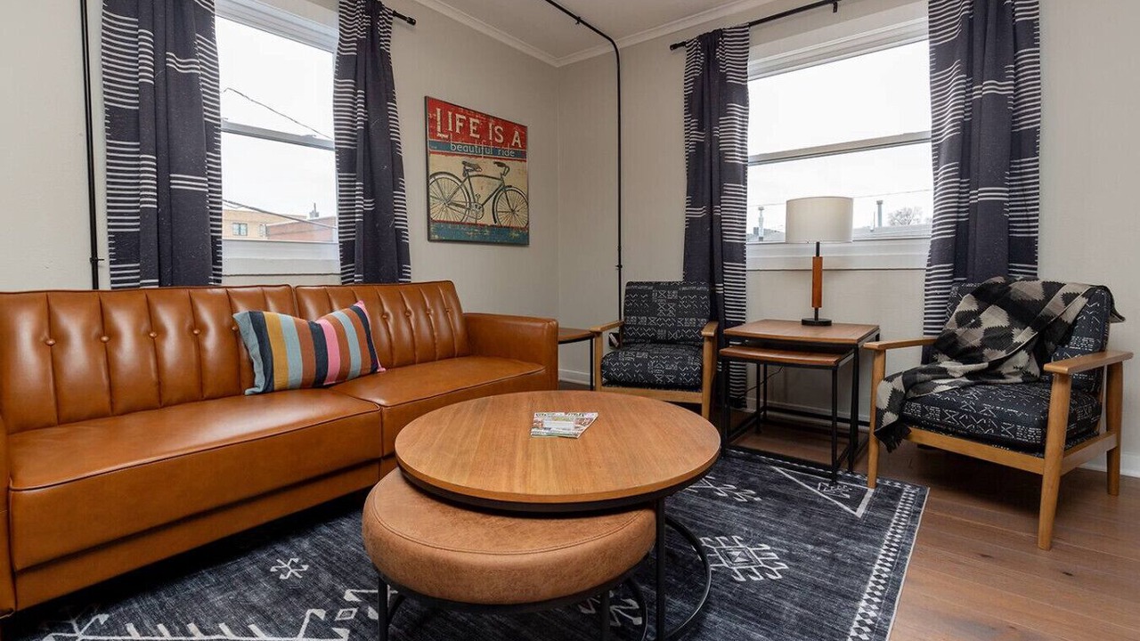 Photo of Livingroom in West Des Moines