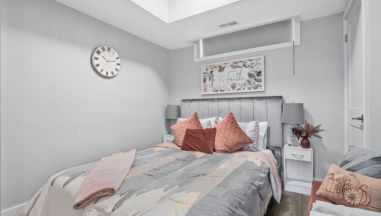 Photo of Bedroom in Niagara Falls