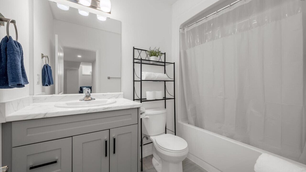 Photo of Bathroom in Thorold