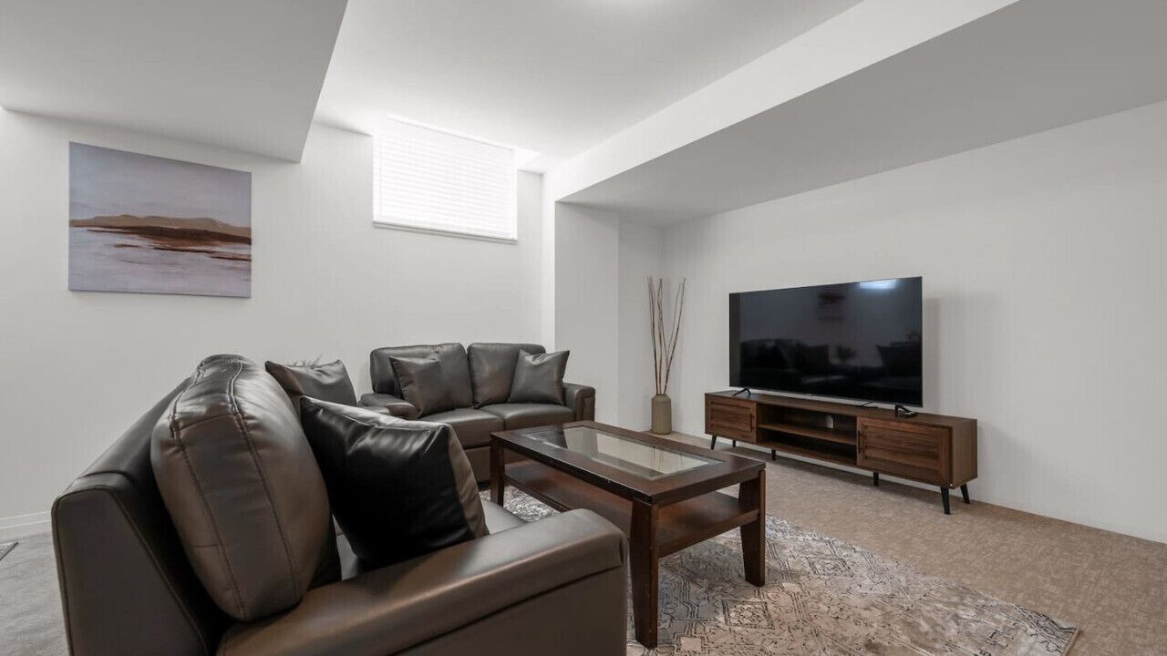 Photo of Livingroom in Thorold