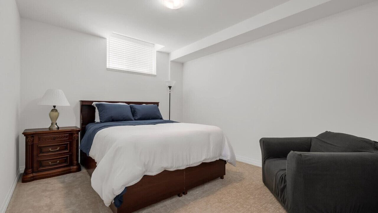 Photo of Bedroom in Thorold
